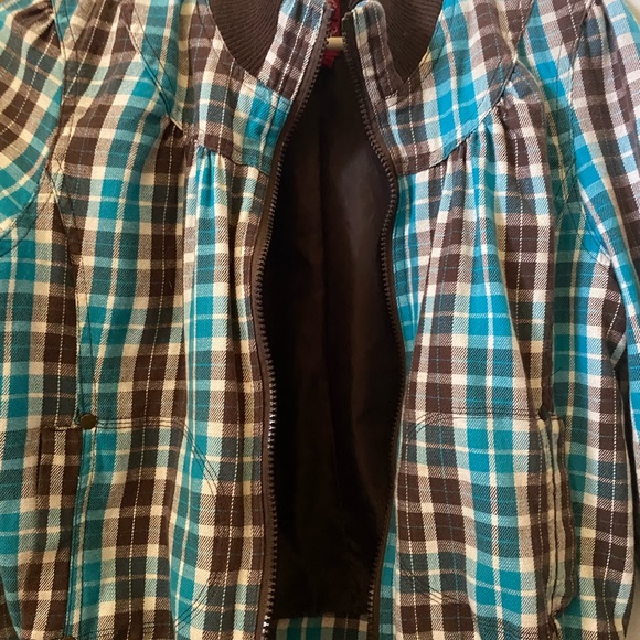 Stylish Jacket matches with anything - Picture 3 of 4